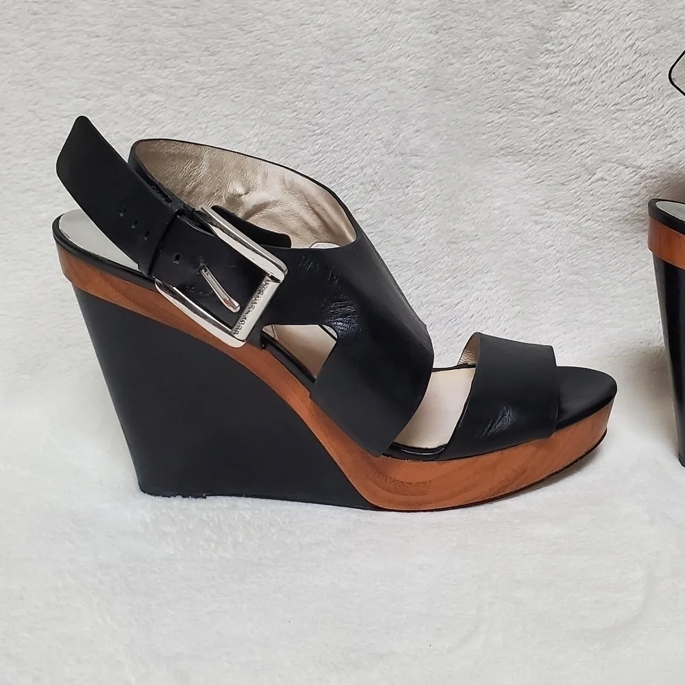 MICHAEL Kors Carla Black Leather Faux Wood Platform Wedge Strappy Sandal 9.5